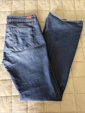 Paige Skyline Bootcut Jeans Women’s Size 31 Medium Wash Stretch Denim
